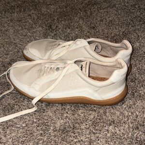 Vivo Barefoot Cream White Low-Profile Sneakers with Gum Sole